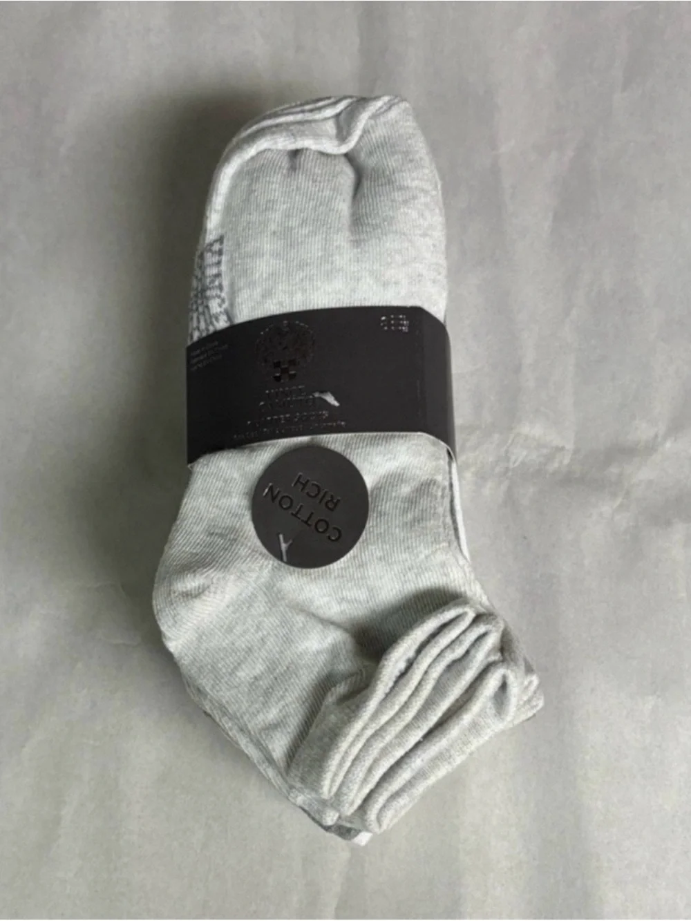 New Vince Camuto Socks Women’s 8 Pair Gray & White Quarter Casual Activewear